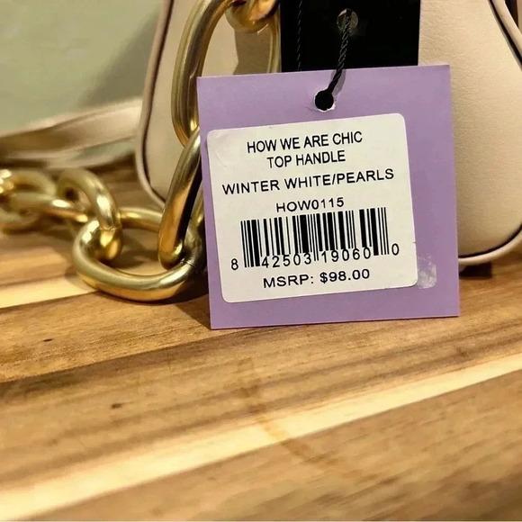 HOUSE OF WANT. WE ARE CHIC CROSS BODY BAG. DESIGNER. WINTER WHITE. NWTS🛍️! - Picture 11 of 15